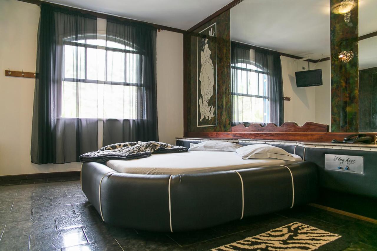 Motel Play Love Petropolis  Bagian luar foto